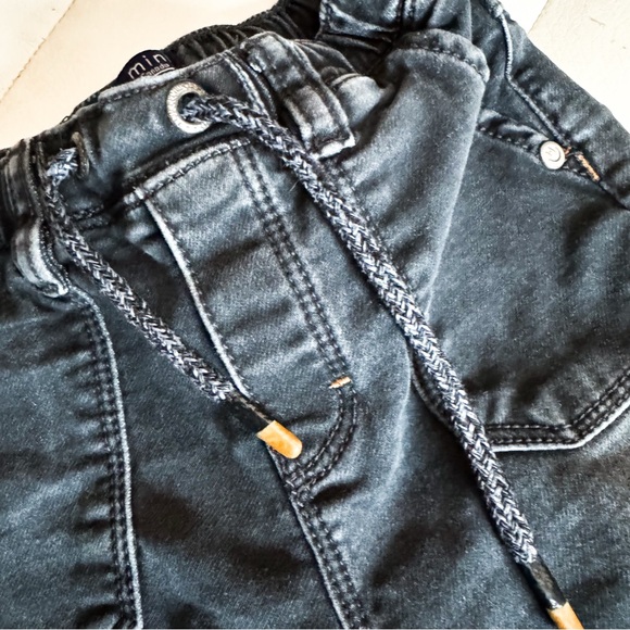 Souris Mini 🇨🇦 • Joggers - Picture 2 of 4